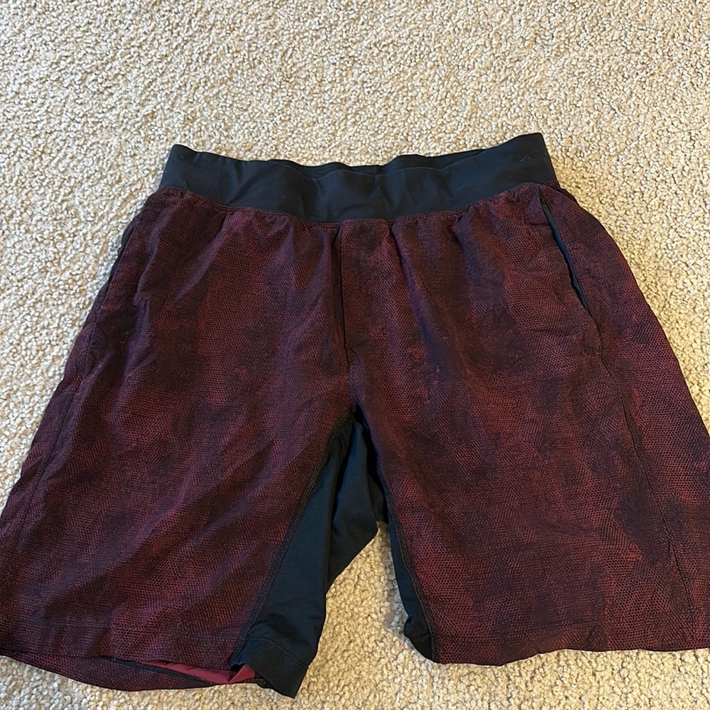 Lululemon men’s shorts